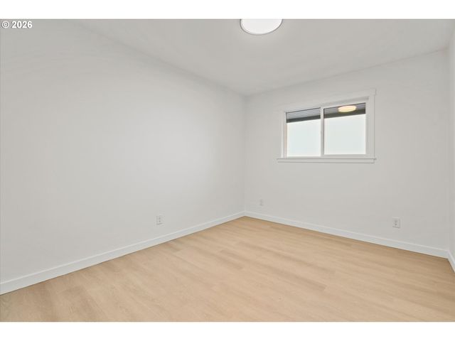 635 Ne DALLAS St, Camas, WA 98607