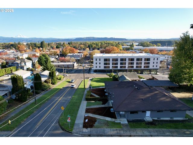 635 Ne DALLAS St, Camas, WA 98607