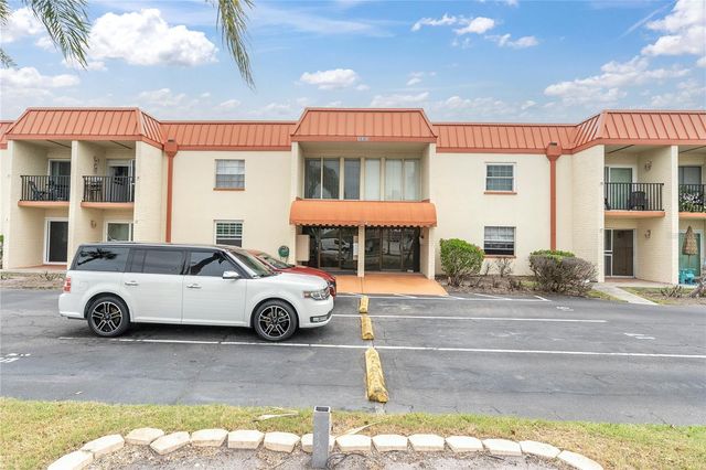 10365 PARADISE BOULEVARD 4, Treasure Island, FL 33706