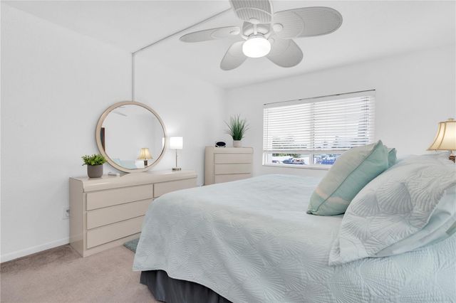 10365 PARADISE BOULEVARD 4, Treasure Island, FL 33706