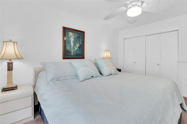 10365 PARADISE BOULEVARD 4, Treasure Island, FL 33706