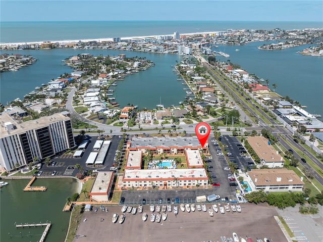 10365 PARADISE BOULEVARD 4, Treasure Island, FL 33706
