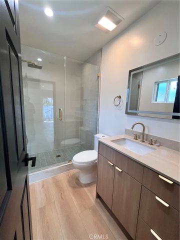 6305 Carpenter, North Hollywood, CA 91606