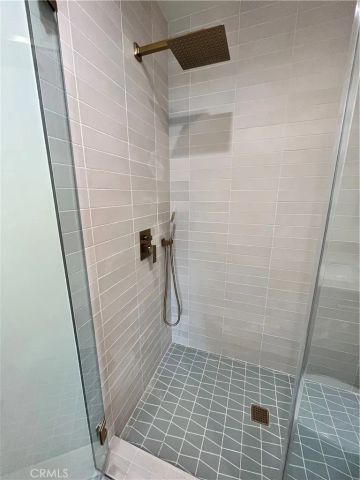 6305 Carpenter, North Hollywood, CA 91606