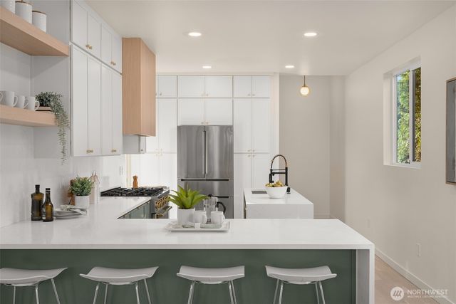 2121 1st Avenue W, Seattle, WA 98119