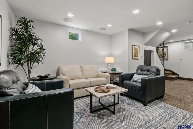 1922 High Street, Lincoln, NE 68502