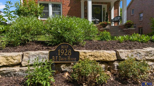 1922 High Street, Lincoln, NE 68502