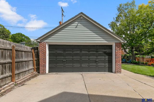 1922 High Street, Lincoln, NE 68502