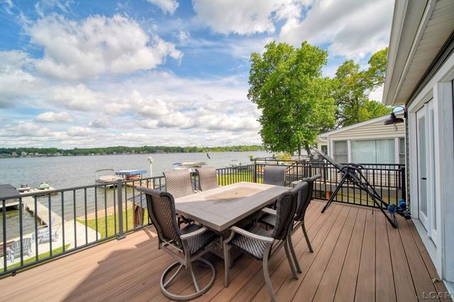 7296 Walnut Hill Road, Manitou Beach, MI 49253