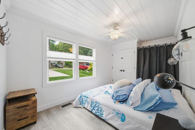 7296 Walnut Hill Road, Manitou Beach, MI 49253