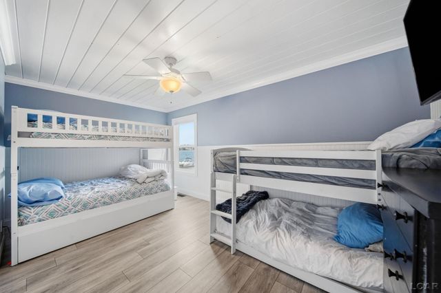 7296 Walnut Hill Road, Manitou Beach, MI 49253