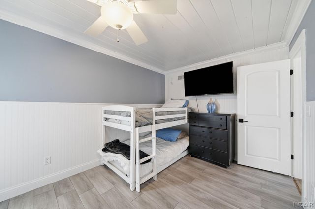 7296 Walnut Hill Road, Manitou Beach, MI 49253