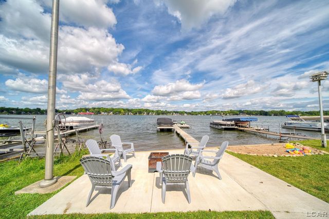7296 Walnut Hill Road, Manitou Beach, MI 49253