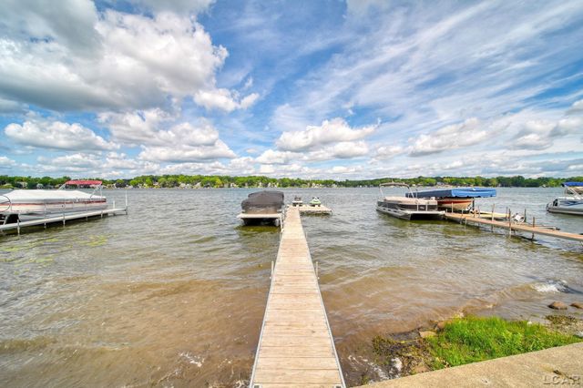 7296 Walnut Hill Road, Manitou Beach, MI 49253