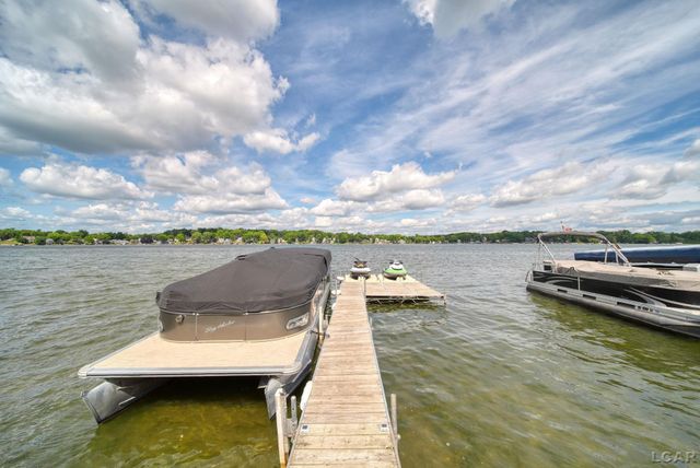 7296 Walnut Hill Road, Manitou Beach, MI 49253
