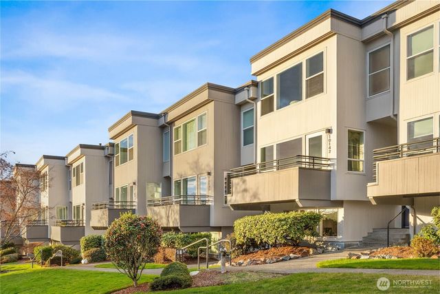 10142 NE 63rd Street, Kirkland, WA 98033