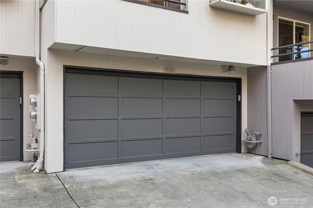 10142 NE 63rd Street, Kirkland, WA 98033