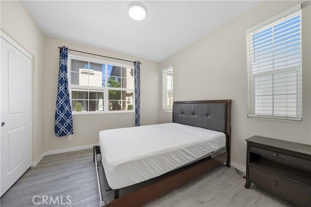 13846 Farmhoue, Chino, CA 91710