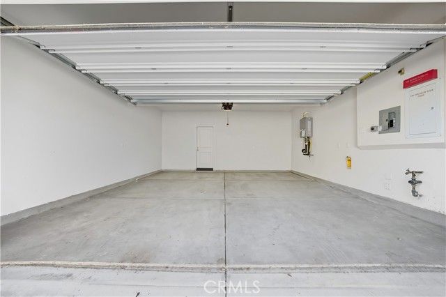 13846 Farmhoue, Chino, CA 91710