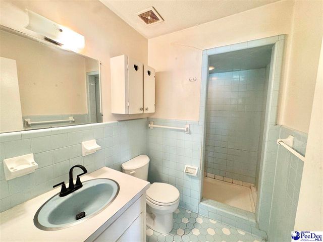 2303 McCown Dr, Florence, SC 29501