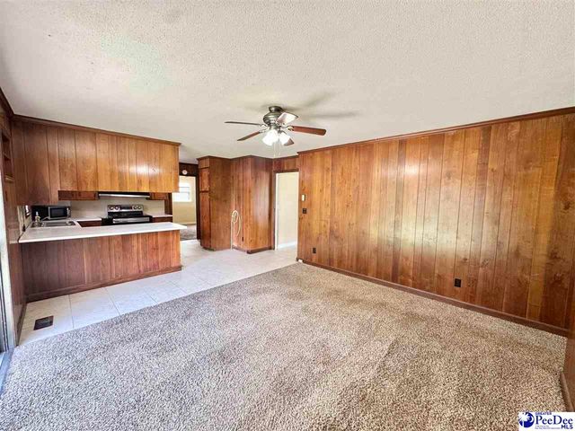 2303 McCown Dr, Florence, SC 29501