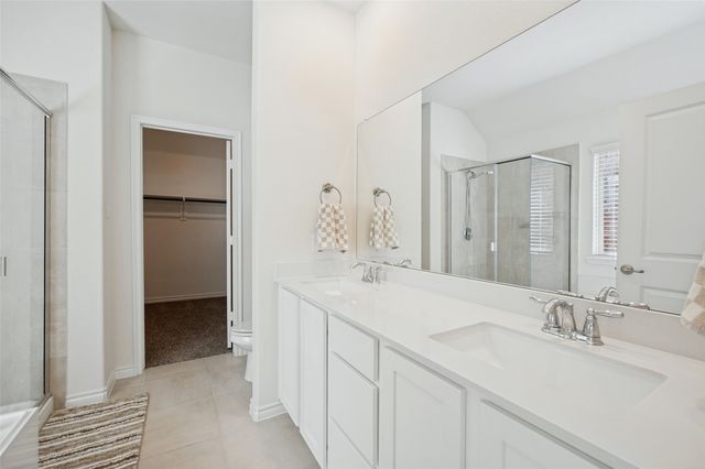 10516 Fountain Gate Street, Aubrey, TX 76227