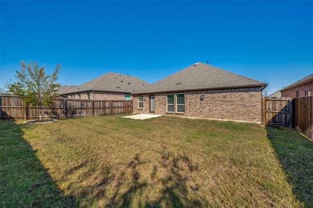 10516 Fountain Gate Street, Aubrey, TX 76227