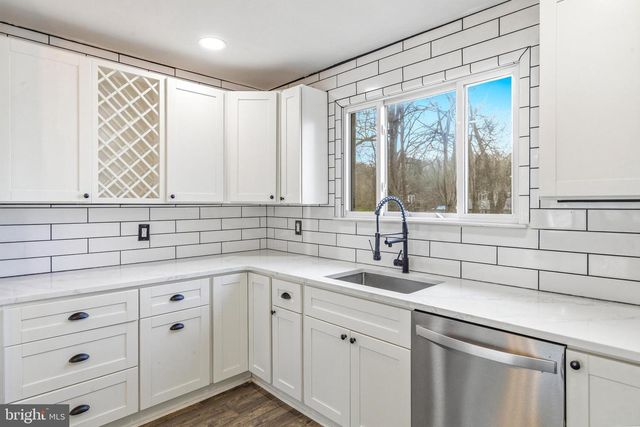 2238 BLUEBALL AVE, Upper Chichester, PA 19061