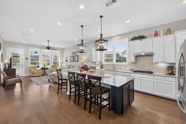 261 Palomino Court, Spring, TX 77382