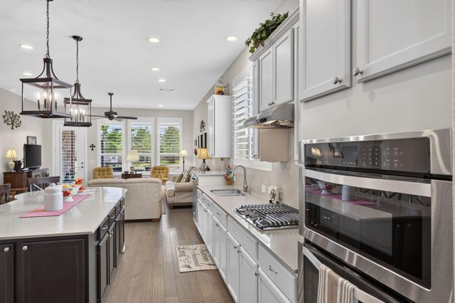 261 Palomino Court, Spring, TX 77382