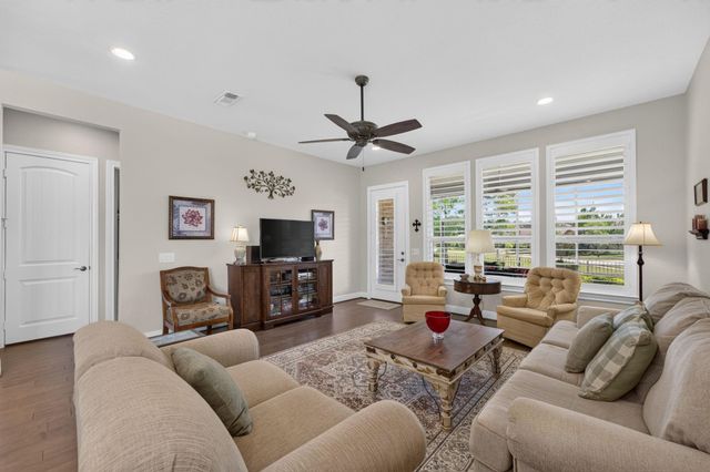 261 Palomino Court, Spring, TX 77382