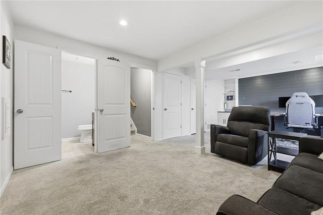 834 N JUNIPER Court, Gardner, KS 66030