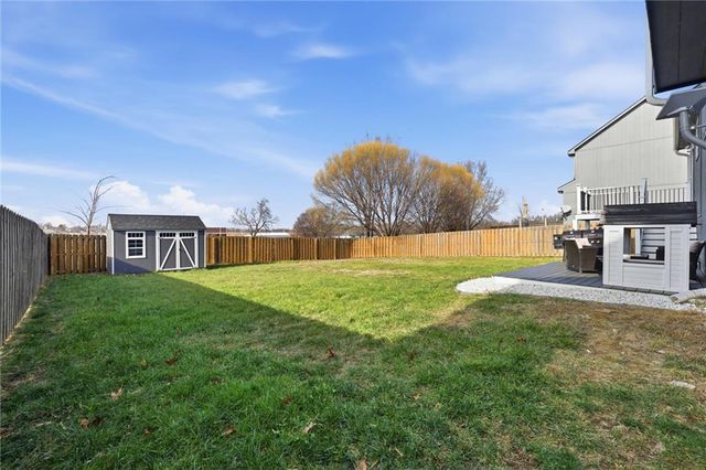 834 N JUNIPER Court, Gardner, KS 66030