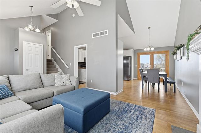 834 N JUNIPER Court, Gardner, KS 66030