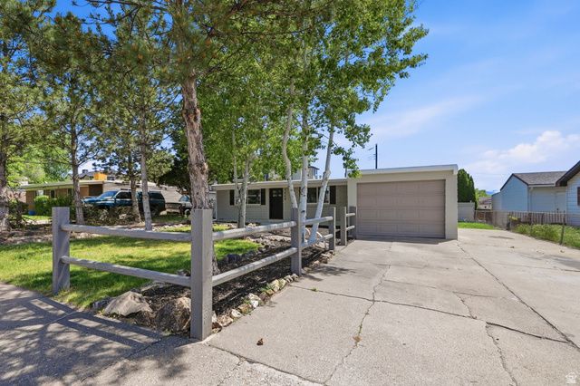 1448 N REID DR, Layton, UT 84041