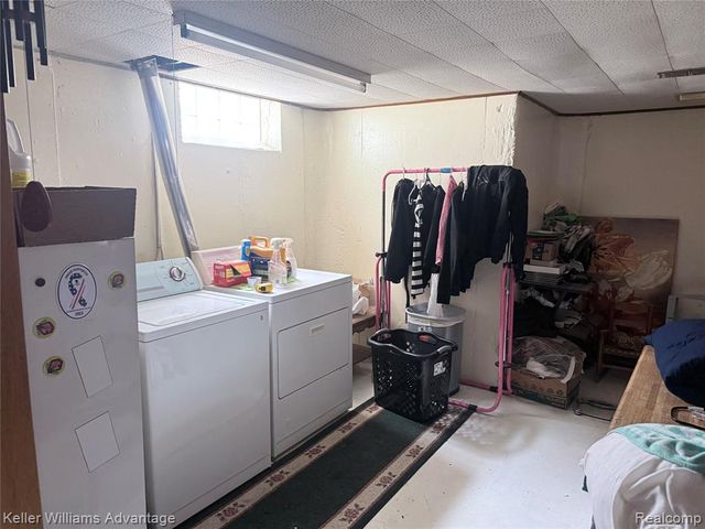 10061 Colwell Avenue, Allen Park, MI 48101