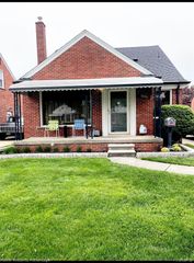 10061 Colwell Avenue, Allen Park, MI 48101