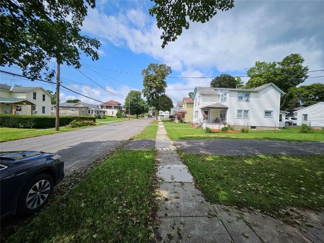 30 Paul Street, Auburn, NY 13021