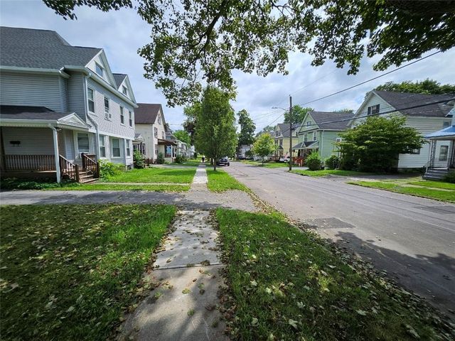 30 Paul Street, Auburn, NY 13021