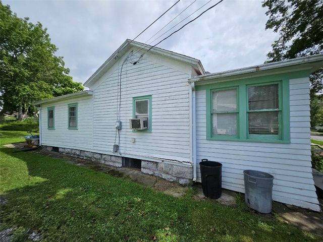 30 Paul Street, Auburn, NY 13021