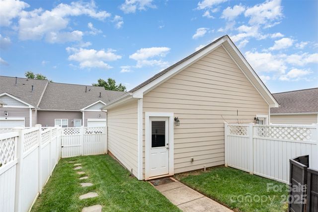 2324 Bonterra Boulevard, Indian Trail, NC 28079
