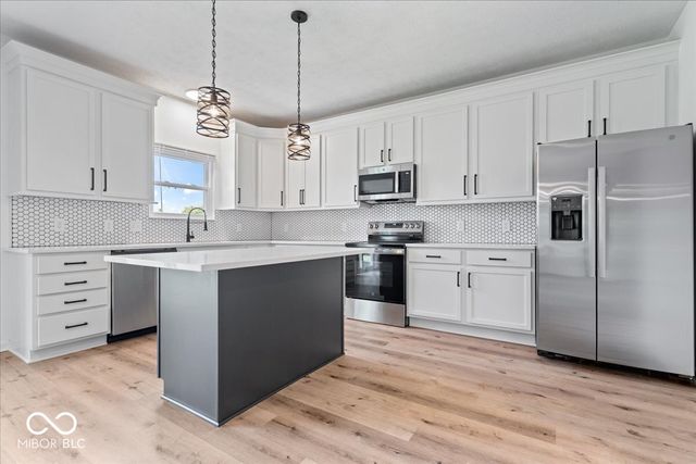 5136 Gray Wood Court, Indianapolis, IN 46235