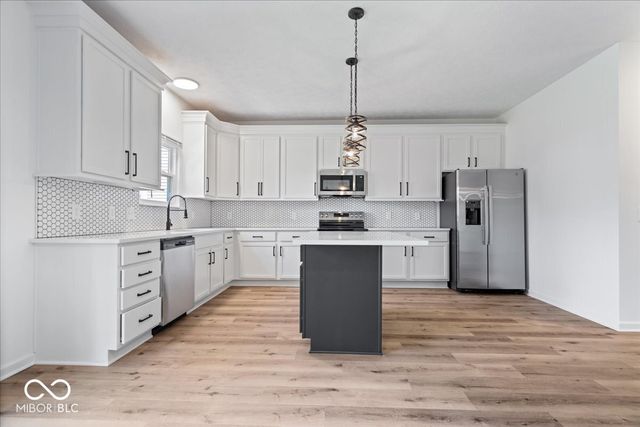 5136 Gray Wood Court, Indianapolis, IN 46235