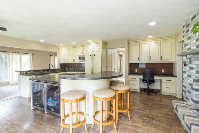 5866 Irene Road, Belvidere, IL 61008