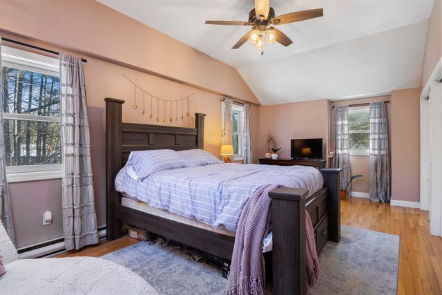 26 Barrell Run Road, Fremont, NH 03044