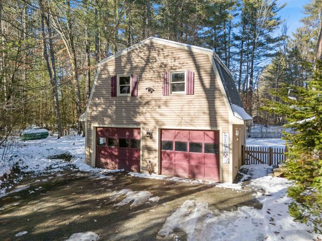 26 Barrell Run Road, Fremont, NH 03044