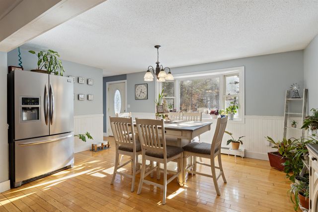 26 Barrell Run Road, Fremont, NH 03044