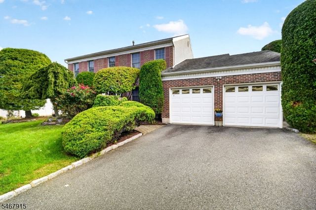 13 Drexel Hill Dr, South Brunswick Twp., NJ 08824
