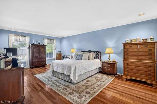 13 Drexel Hill Dr, South Brunswick Twp., NJ 08824