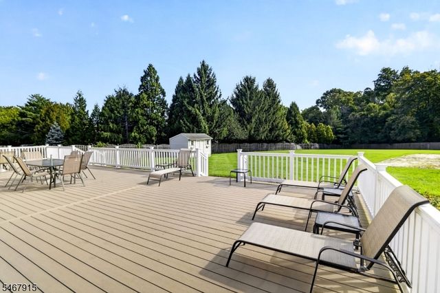 13 Drexel Hill Dr, South Brunswick Twp., NJ 08824
